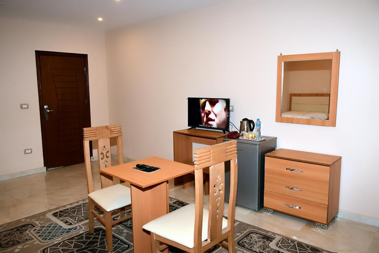 Grand Pyramids View Hotel Каир Экстерьер фото