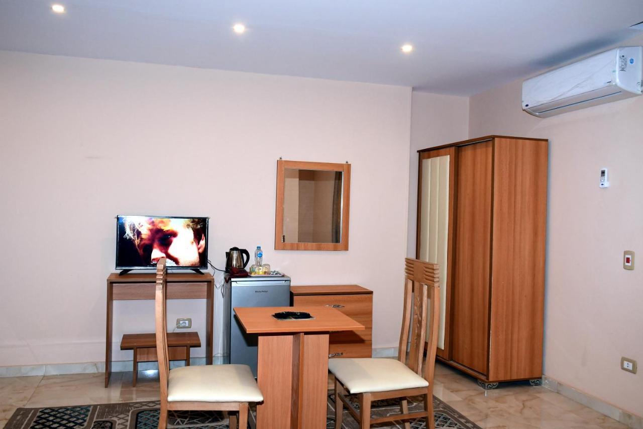 Grand Pyramids View Hotel Каир Экстерьер фото