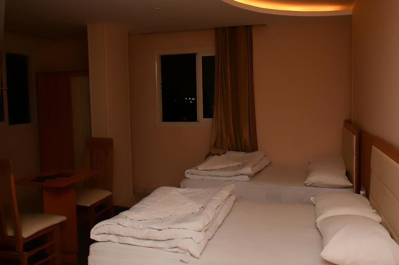 Grand Pyramids View Hotel Каир Экстерьер фото